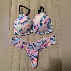 COPY - Victoria Secret bra and panty set
